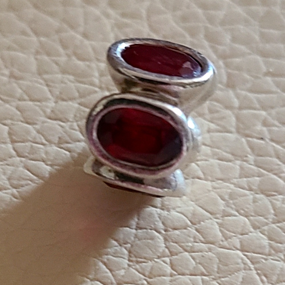 Authentic PANDORA red lights bead